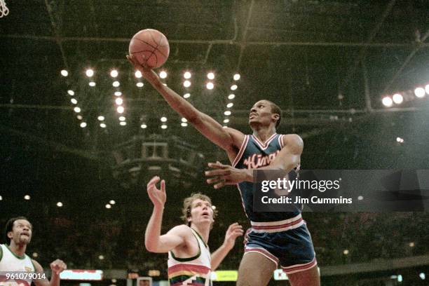 Eddie Johnson of the Kansas City Kings goes to the basket against the Denver Nuggets circa 1982 at McNichols Sports Arena in Denver, Colorado. NOTE...