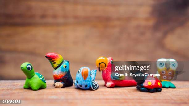 handmade little animals collection - nicaragua fotografías e imágenes de stock