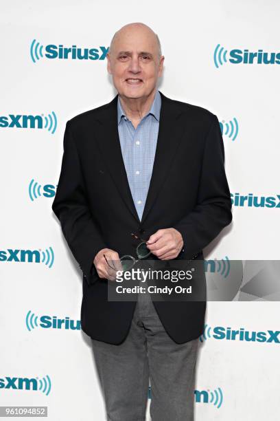 Jeffrey Tambor takes part in SiriusXM's Town Hall with the cast of Arrested Development hosted by SiriusXM's Jessica Shaw at SiriusXM Studio on May...