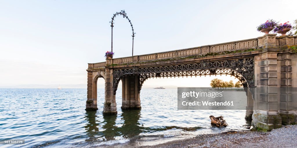 Germany, Baden-Wuerttemberg, Friedrichshafen, Lake Constance, Castle jetty