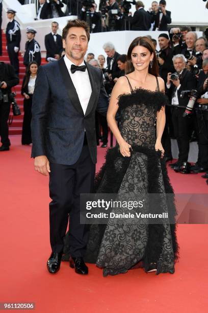 Actress Penelope Cruz, wearing jewels by Atelier Swarovski Fine Jewelry and actor Javier Bardem attend the screening of "Everybody Knows " and the...