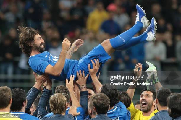 Andrea Pirlo celebrates with his teammates at the end of Andrea Pirlo Farewell Match at Stadio Giuseppe Meazza on May 21, 2018 in Milan, Italy.