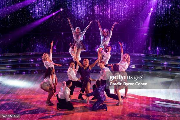 Episode 2604" - After three weeks of stunning competitive dancing, the final three couples advance to the finals of "Dancing with the Stars:...