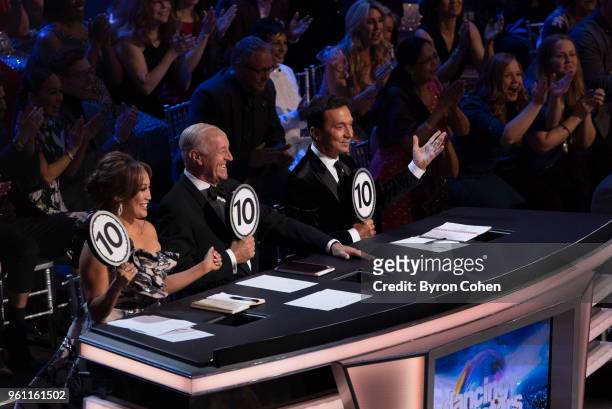 Episode 2604" - After three weeks of stunning competitive dancing, the final three couples advance to the finals of "Dancing with the Stars:...