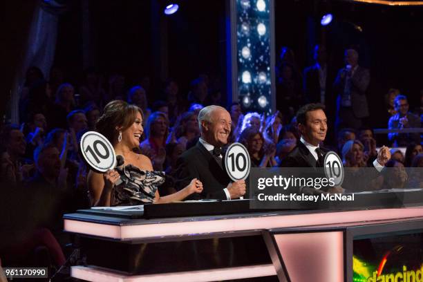 Episode 2604" - After three weeks of stunning competitive dancing, the final three couples advance to the finals of "Dancing with the Stars:...