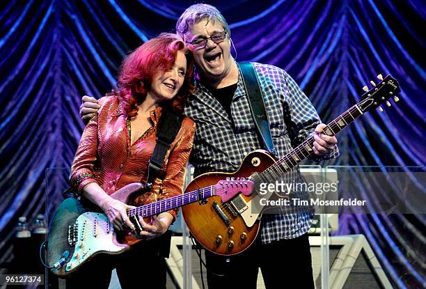 Bonnie Raitt and Steve Miller perform as part of the Tribute to the life of Norton Buffalo at the Fox Theatre on January 22, 2010 in Oakland,...
