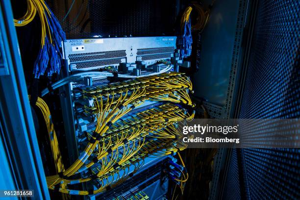 350 Fiber Router Stock Photos, High-Res Pictures, and Images - Getty Images