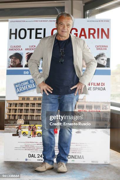 Actor Claudio Amendola attends a photocall for 'Hotel Gagarin' at Hotel Eden on May 22, 2018 in Rome, Italy.