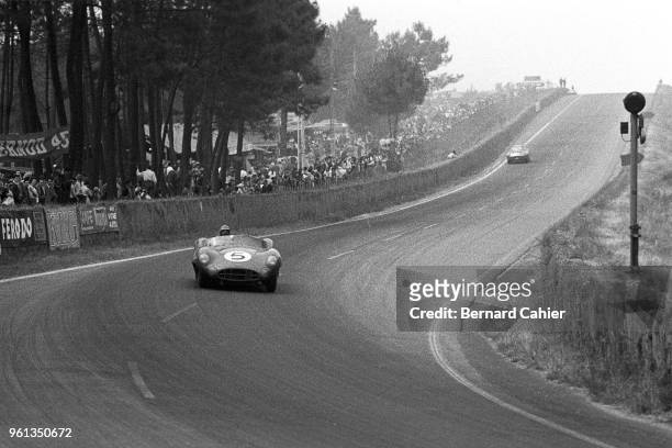 Carroll Shelby, Aston Martin DBR1, 24 Hours of Le Mans, Le Mans, 21 June 1959. Carroll Shelby on the way to victory in the 1959 24 Hours of Le Mans...