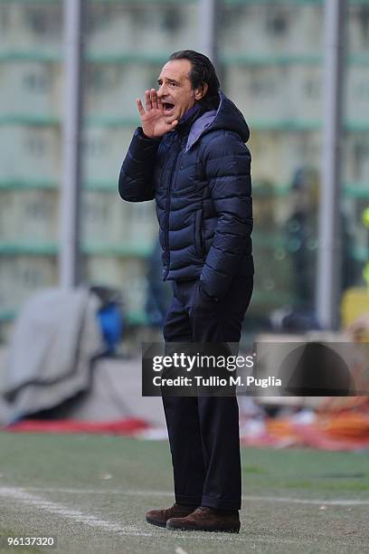 Cesare Prandelli coach of Fiorentina shouts instructions during the Serie A match between Palermo and Fiorentina at Stadio Renzo Barbera on January...