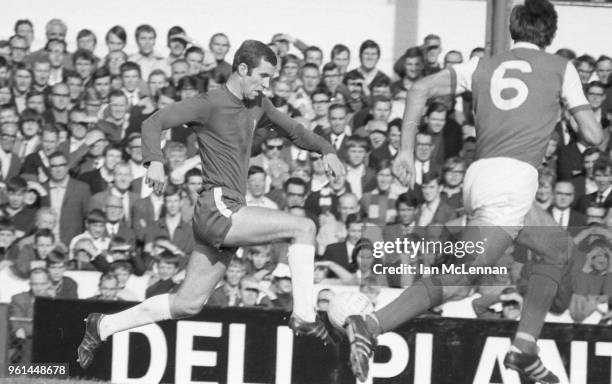 Peter Osgood of Chelsea FC playing against Arsenal, in the Football League division 1, at Stamford Bridge London on 27th September 1969.