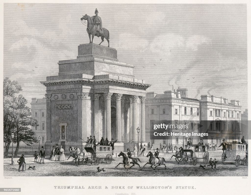 Wellington Arch And Apsley House