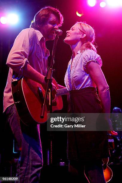 Bruce Robison and his wife Kelly Willis perform during the "Help Us Help Haiti Benefit Concert" at the Austin Music Hall on January 24, 2010 in...