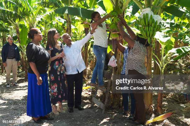 Queen Letizia of Spain visits a banana cooperative on May 22, 2018 in Azua, Dominican Republic. Queen Letizia of Spain is on a two day visit to...