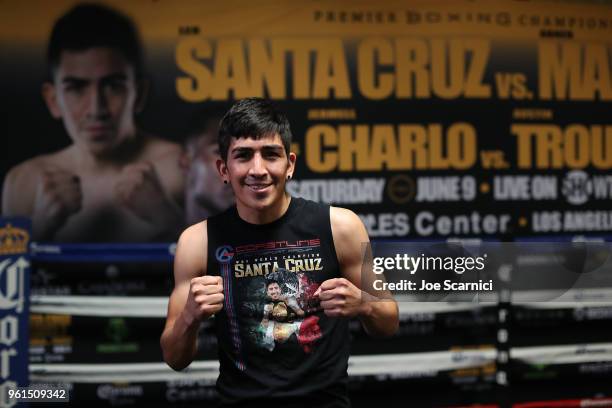 Leo Santa Cruz in action during a media workout at City of Angels Boxing Club on May 22, 2018 in Los Angeles, California.