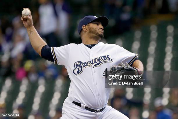 Jhoulys Chacin of the Milwaukee Brewers pitches in the first inning against the Arizona Diamondbacks at Miller Park on May 22, 2018 in Milwaukee,...