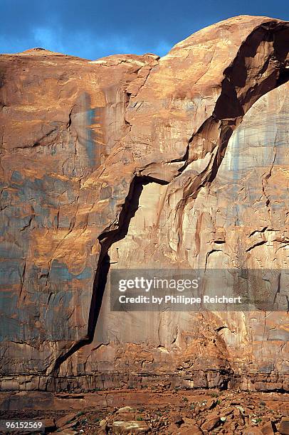 Shired Rocks 34,040 Sheer Rock Walls Stock Photos, High-Res Pictures, and Images ...