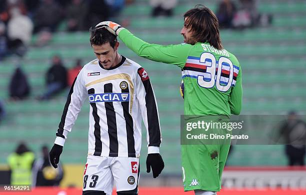 Marco Storari goal keeper of Sampdoria and Antonio Floro Flores of Udinese during the Serie A match between Udinese and Sampdoria at Stadio Friuli on...