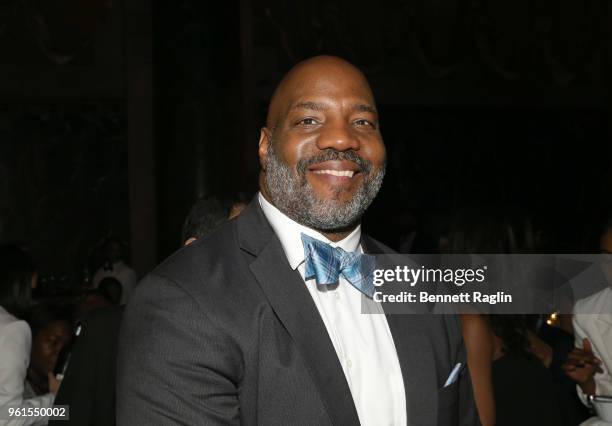 Journalist, presenter Jelani Cobb appears backstage during Gordon Parks Foundation: 2018 Awards Dinner & Auction at Cipriani 42nd Street on May 22,...