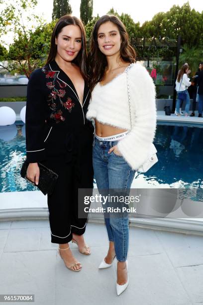 Beau Dunn and Sara Sampaio attend Victoria's Secret Hosts Logo-A-Gogo with Angel Sara Sampaio on May 22, 2018 in Los Angeles, California.