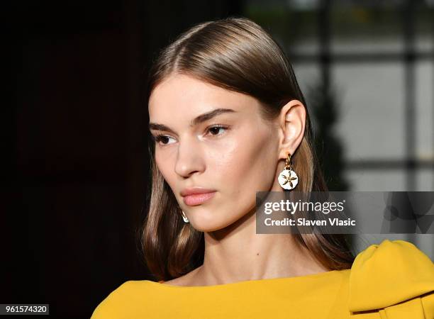 Model walks the runway at Oscar De La Renta Resort 2019 Runway Show at Academy Mansion on May 22, 2018 in New York City.