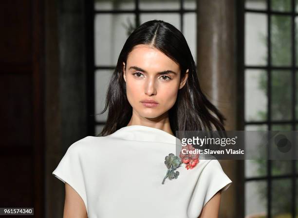 Model walks the runway at Oscar De La Renta Resort 2019 Runway Show at Academy Mansion on May 22, 2018 in New York City.
