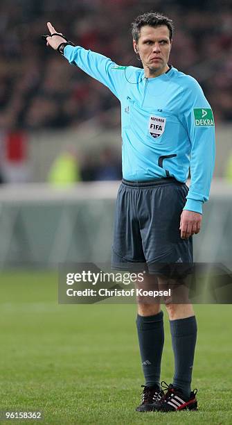 Referee Michael Weiner issues instructions during the Second Bundesliga match between Fortuna Duesseldorf and Union Berlin at Esprit Arena on January...