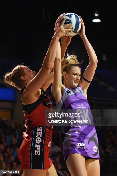 Ellie Bird of the Tactix and Olivia Coughlan of the Northern Stars compete for the ball during the round three ANZ Premiership match between the...