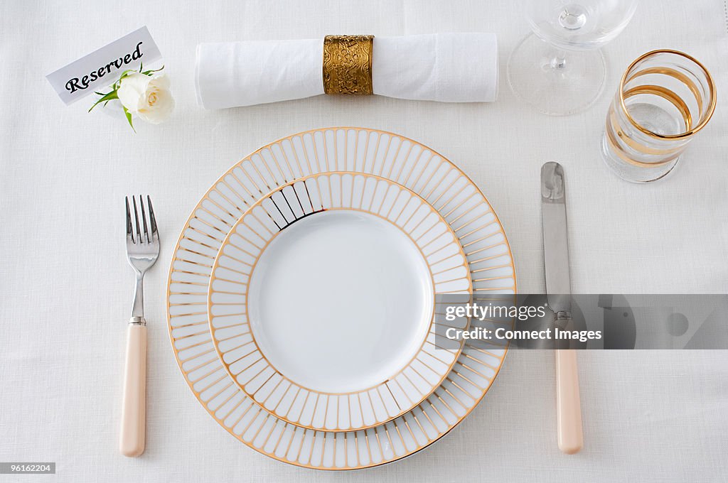 Restaurant place setting