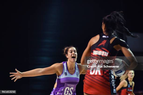 Maia Wilson of the Northern Stars challenges Temalisi Fakahokotau of the Tactix during the round three ANZ Premiership match between the Mainland...