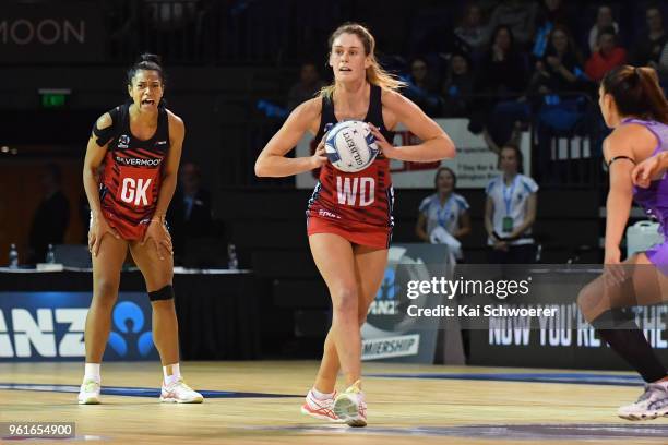 Lily Marshall of the Tactix looks to pass the ball during the round three ANZ Premiership match between the Mainland Tactix and the Northern Stars at...