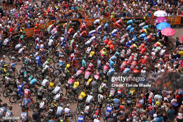 Start / Simon Yates of Great Britain and Team Mitchelton-Scott Pink Leader Jersey / Giulio Ciccone of Italy and Team Bardiani CSF Blue Mountain...