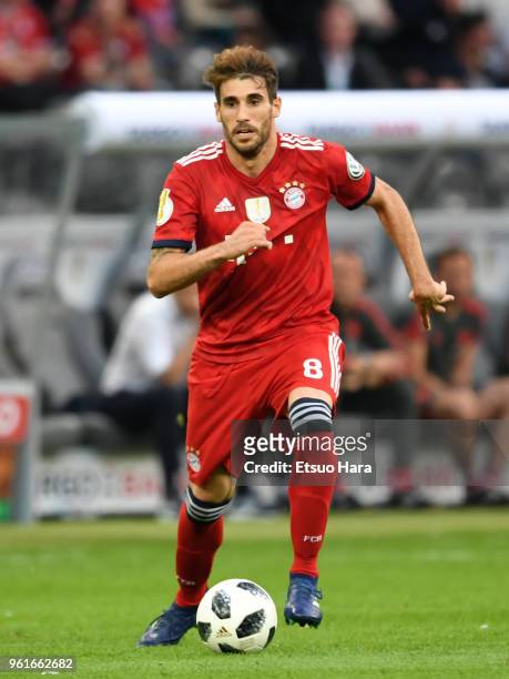Javi Martinez of Bayern Muenchen in action during the DFB Cup final between Bayern Muenchen and Eintracht Frankfurt at Olympiastadion on May 19, 2018...