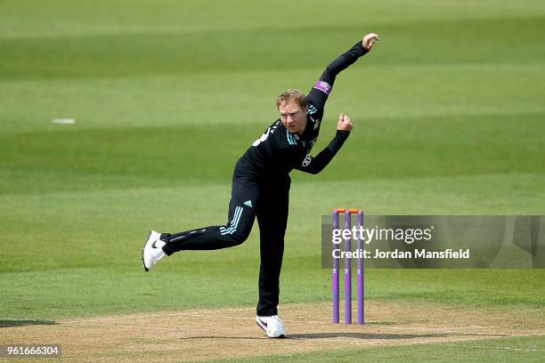 Gareth Batty of Surrey bowls during the Royal London One-Day Cup match between Surrey and Gloucestershire at The Kia Oval on May 23, 2018 in London,...