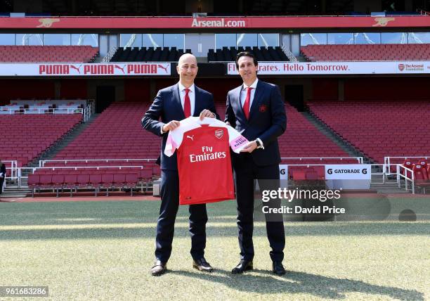 Arsenal Head Coach Unai Emery is shown around the Stadium by Arsenal CEO Ivan Gazidis at Emirates Stadium on May 23, 2018 in London, England.