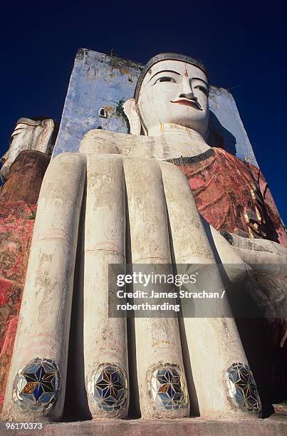 the kyaik pun, one of four buddhas, near bago, myanmar (burma), asia - bago stock pictures, royalty-free photos & images