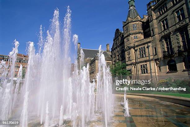town hall and peace gardens, sheffield, yorkshire, england, united kingdom, europe - sheffield town hall stock pictures, royalty-free photos & images
