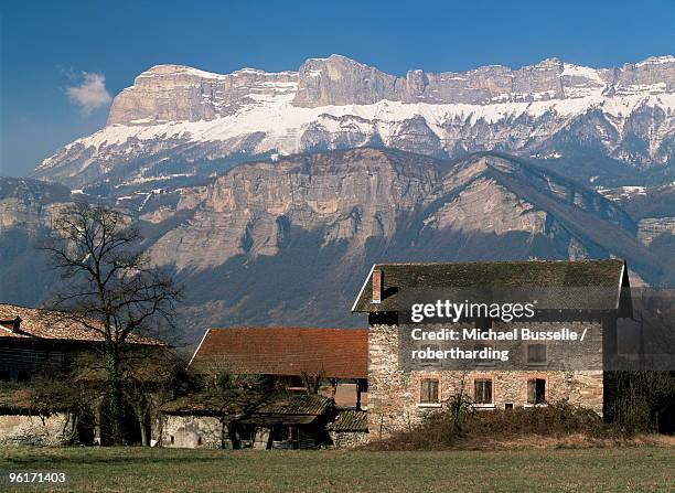 landscape near chambery, savoie, rhone alpes, france, europe - chambéry fotografías e imágenes de stock