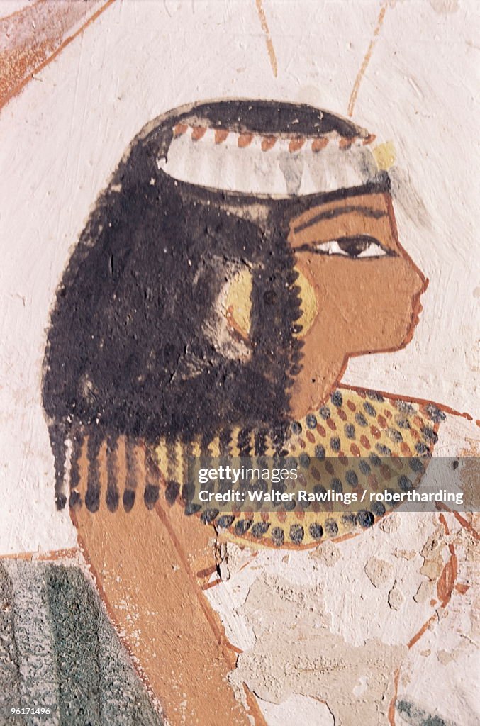 Wall painting of daughter of Nakht from hunt scene in the tomb of Nakht, Minister of Agriculture in the reign of Tutmosis IV, Valley of the Nobles, Thebes, UNESCO World Heritage Site, Egypt