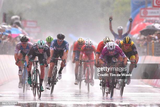 Arrival / Sprint / Elia Viviani of Italy and Team Quick-Step Floors Purple Points Jersey / Sam Bennett of Ireland and Team Bora-Hansgrohe / Niccolo...