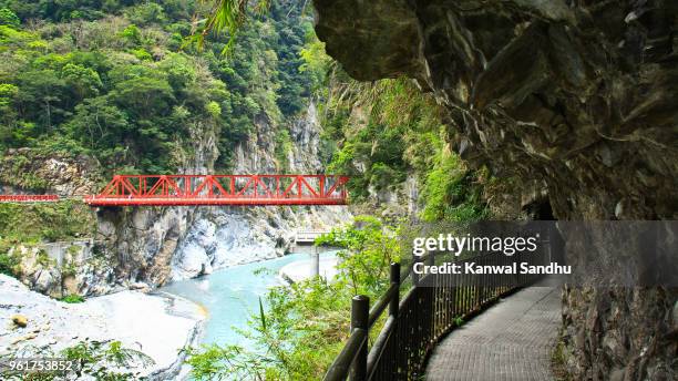 old changchun bridge over liwu river - taroko gorge national park stock pictures, royalty-free photos & images