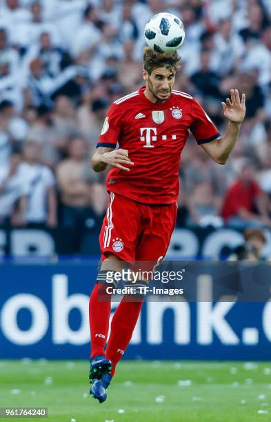 Javi Martinez of Muenchen heads the ball during the DFB Cup final between Bayern Muenchen and Eintracht Frankfurt at Olympiastadion on May 19, 2018...