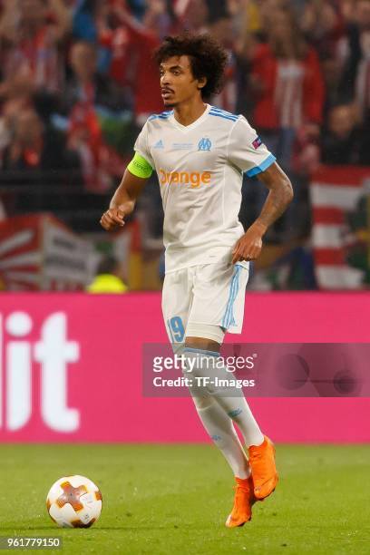 Luiz Gustavo of Marseille controls the ball during the UEFA Europa League Final between Olympique de Marseille and Club Atletico de Madrid at Stade...