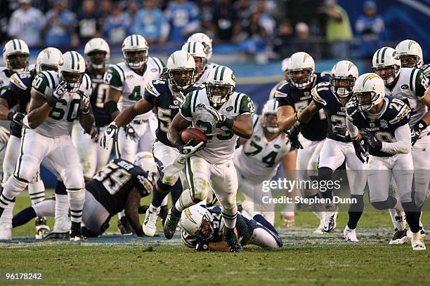 Running back Shonn Greene of the New York Jets runs for a 53-yard touchdown in the fourth quarter against the San Diego Chargers in the AFC...