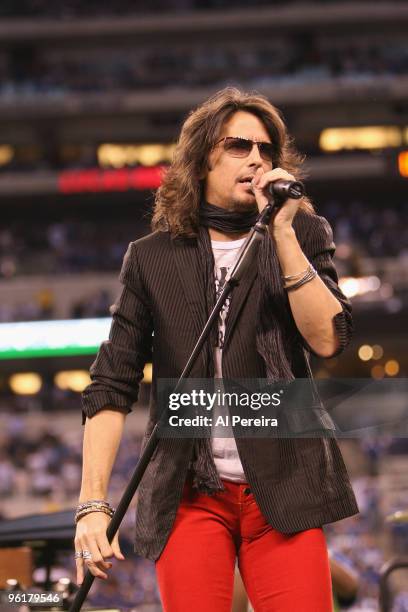 Singer Kelly Hansen of Foreigner perform at halftime of the 2010 AFC Championship Game between the New York Jets and the Indianapolis Colts at Lucas...