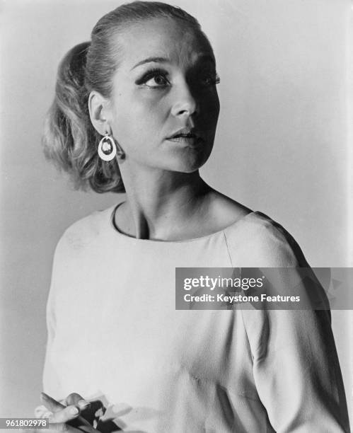 English actress Sylvia Syms, star of the film 'Hostile Witness', November 1967.