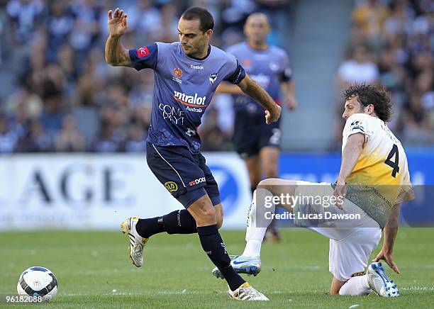 Tom Pondeljak of the Victory competes during the round 19 A-League match between the Melbourne Victory and the Wellington Phoenix at Etihad Stadium...