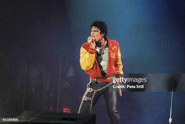 Michael 4,169 Michael Jackson 80s Stock Photos, High-Res Pictures, and Images ...