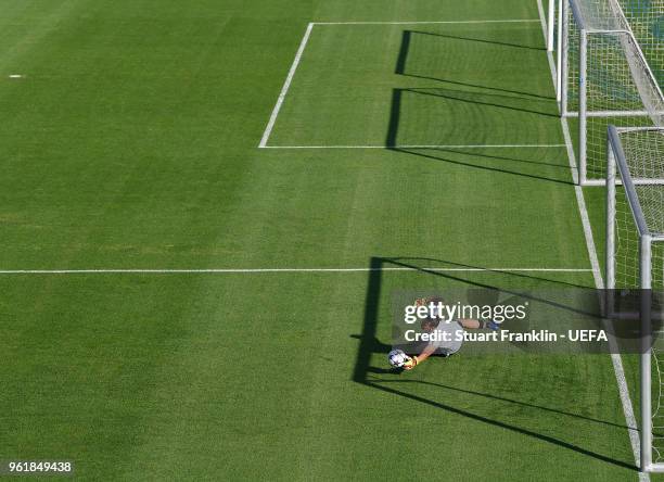 Almuth Schult of Wolfsburg controls the ball during a training session of Vfl Wolfsburg prior to the UEFA Womens Champions League Final between VfL...