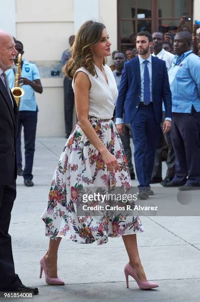 Queen Letizia of Spain attends a meeting of teachers and students of Spanish at the Alexandre Petion Liceo on May 23, 2018 in Port-au-Prince, Haiti....